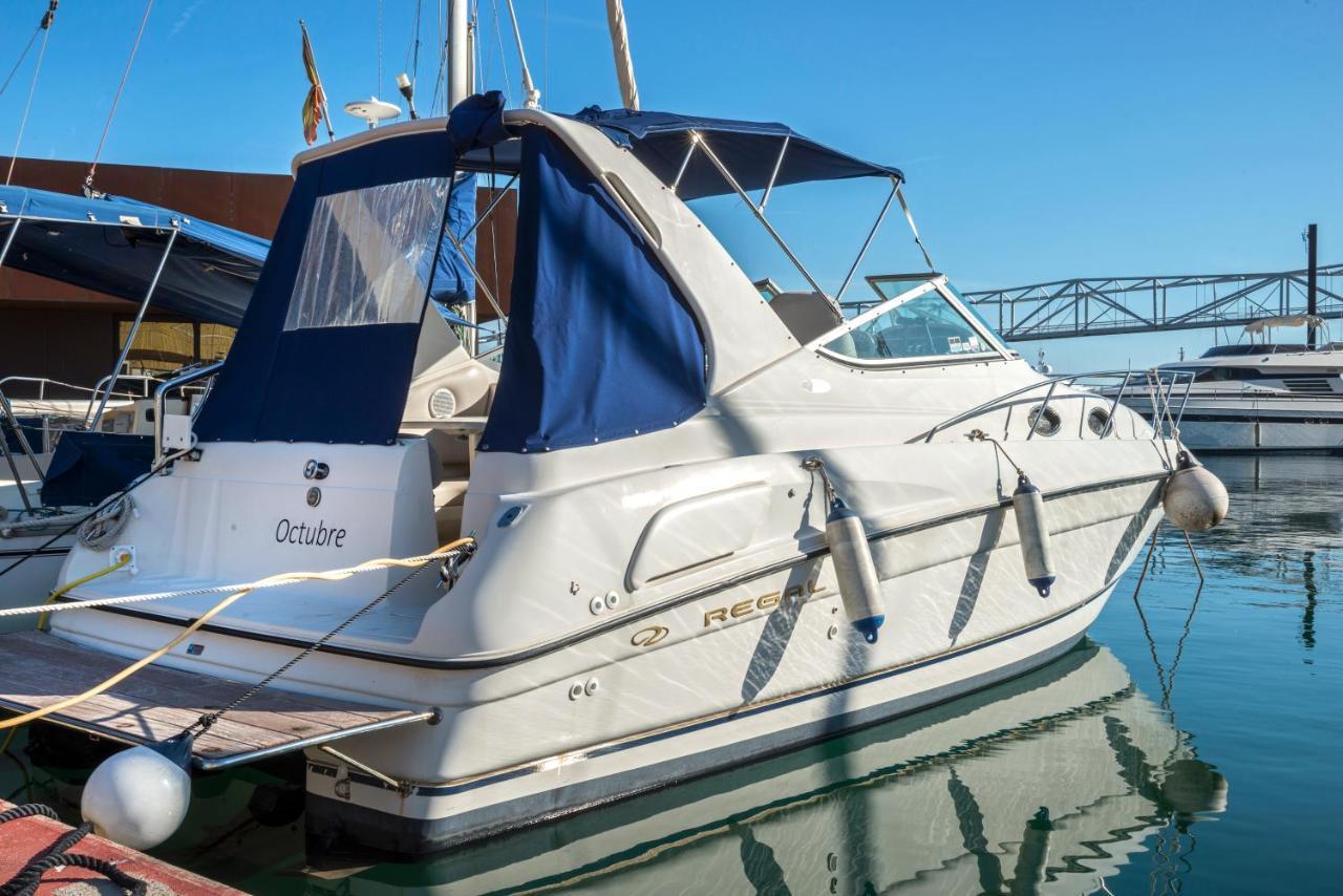 Boat Hotel Barcelona سان أدريان دي بيزوس المظهر الخارجي الصورة